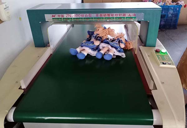 娃娃检针器